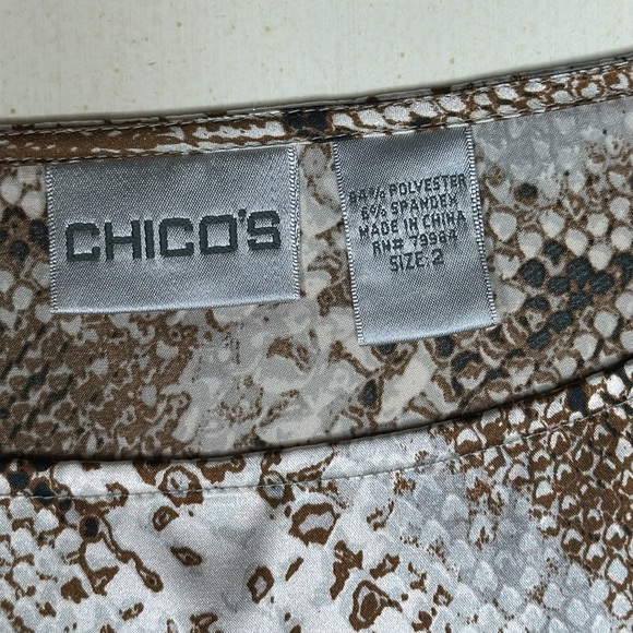Chico's Long Sleeve Scoop Neck Snake Print Silky Tunic Top Size 2 / Women's 12/M - Picture 6 of 10